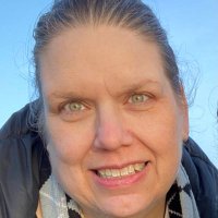 April (@pnwreagan) 's Twitter Profile