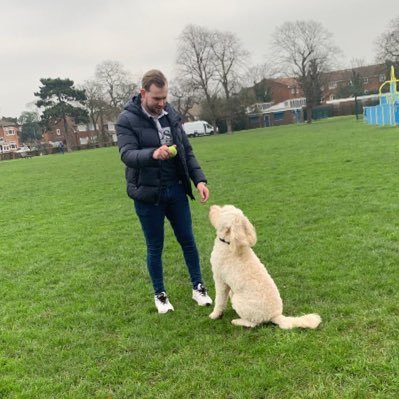 monthefoy's profile picture. 