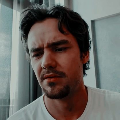 LaisaAckles's profile picture. Who the hell is Bucky?