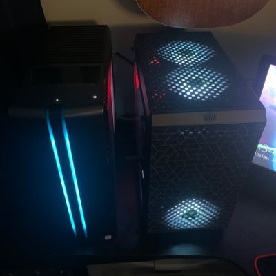 Welcome to AtomsCustomPC’s!!!! I love to build computers and working on them!!! If you enjoy my work, and want me to build you a PC. Just shoot me a DM!