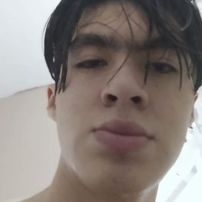 fcb_cruzz's profile picture. VS
