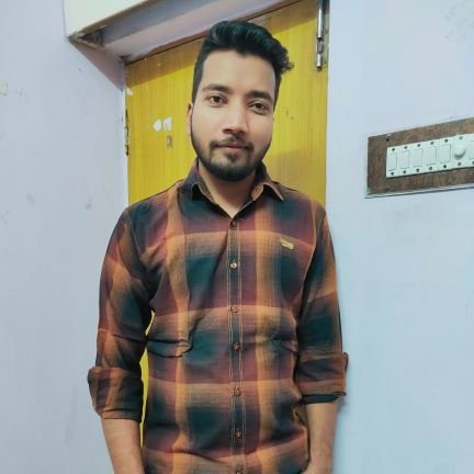 SangeetYadav14's profile picture. it's ur attitude that decide what u are???