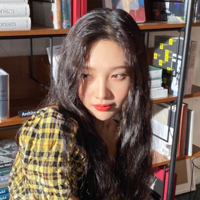 reiflect's profile picture. soft block to unfollow