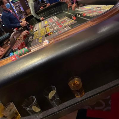hardwaybets's profile picture. Gambling & Chiefs Football