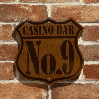 群馬県伊勢崎市のカジノで遊べるBar🍸ポーカーのトーナメントやいろんなイベントをやってます♠️最近始めた初心者の方の方🔰ルールの分からない方も大歓迎🎉 ポーカー遊ぶだけも🙆‍♀️🃏Instagramやpoker fansは下記リンクから🔗詳細やお問い合わせはお気軽にDMへ✉️ 当店は店内禁煙です🚭