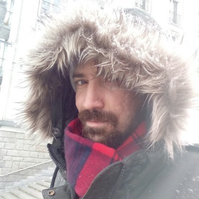 w9ahmed's profile picture. 🖥️ Full Stack Engineer   🎸 Home Musician   🌿 Vegan