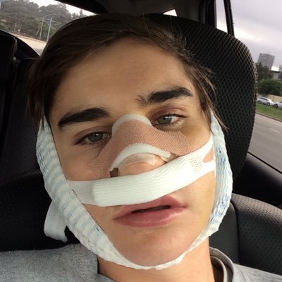 sam_mcginn's profile picture. producer by day, twit by night @carrietommyshow