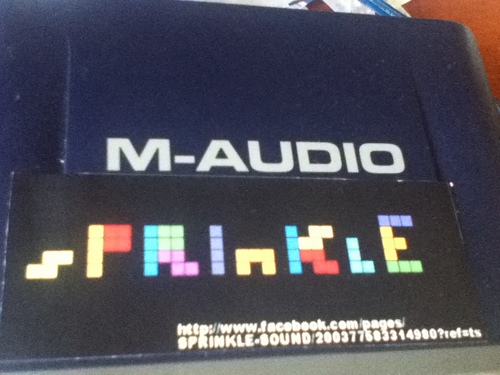 DJ, PRODUCTOR Y ECONOMISTA.