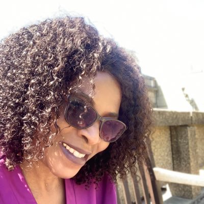 06cv's profile picture. PEACE AND LOVE-#AFCAddict #AFCFanatic! #LoveMusic #LoveTennis #Golf #Athletics #Swimming! #COYG!#ArsenalPartOfMyLife! #NHSNurse!