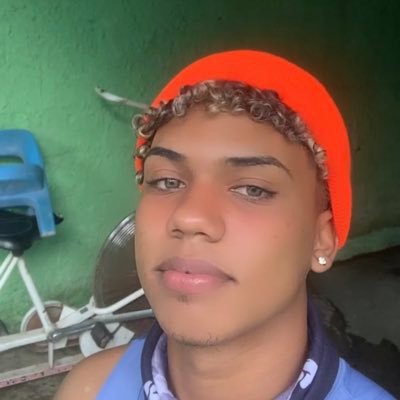 axelsan32966970's profile picture. 🥀jampierre🌚.                                               #rd 🌝