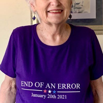 Retired, Wife, Mom, Grandma, Liberal, Teller of Truth! Discourse welcome! Be kind or go away…🌈 #BLM ☮️ #VoteBlue #HillaryWasRightAboutEverything #SayGayAnyway