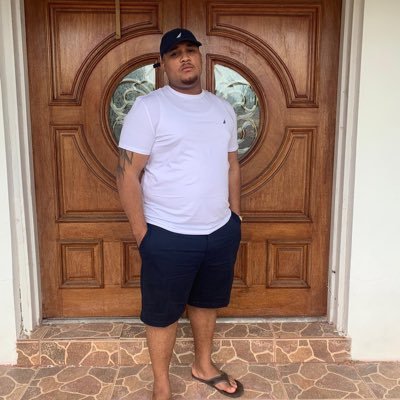 Freelance Boat Captain 🏖Island boy 🏝#BIG Steppa #HeadHoncho Matt. #Husband👨👩👧👦 & Father👨👧👦