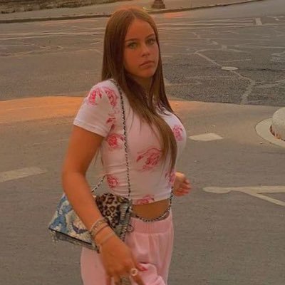 nude33963175's profile picture. Vend nude passe pv 😏