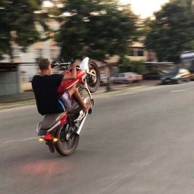 Pisar agora, porque o amanhã só pertence a Deus😉 //#meuseternoanjo Jv Antunes, Douglas, yan Almeida, amo vcs❤️estarão sempre vivo no meu coração😔❤️😭