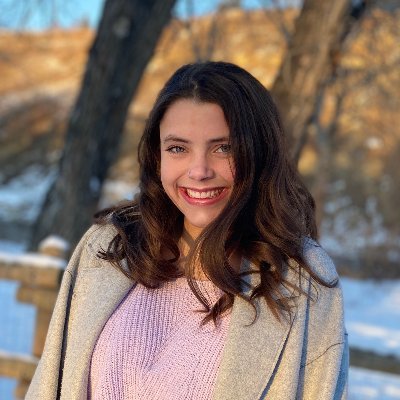 meagan_mci's profile picture. (she/her) information designer, forward thinker. 🌻