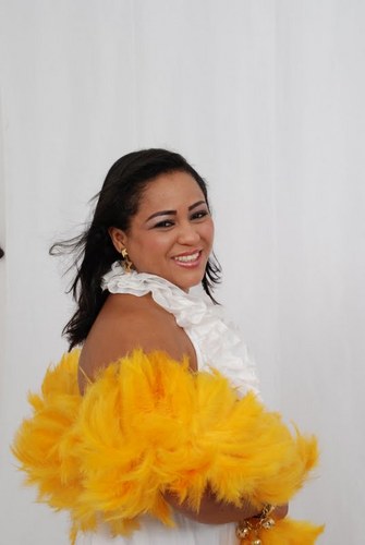 LEVE RAQUEL E SEU TECLADO PARA SUA CIDADE
tel para contato:(75)8803-1715
(75)9108-9362