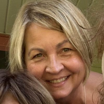 mooremel4's profile picture. 