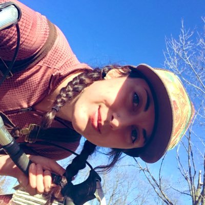 🌻👣🌞 wildlife ecology PhD student @uwmadison 🪶 permitted bird bander 👁 studying biodiversity in woodland restorations 🪲 she/her 🦝 opinions are my own 🦋