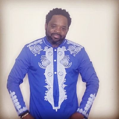 Lover of life. singer of songs.
Award winning Recording artist, singer-songwriter.
Founder of The Glory Xperience annual.