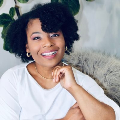 Proud Mom | Chicago Living | WMU Alumni | Director of Marketing @NSNChicago | Sales at a tech startup | CH & IG: @kellyndarling