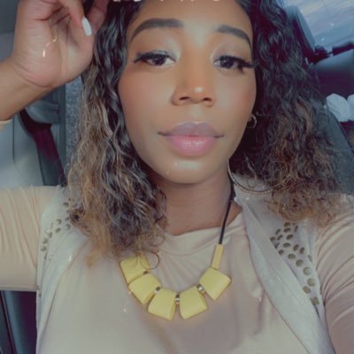Ima real vibe Queen. Brand Founder of Purposely Positive | Blogger | Influencer | Model /: Instagram; Purposely_tina