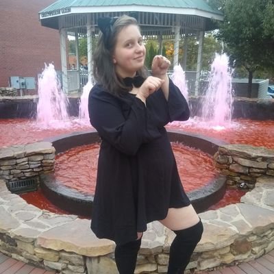 Hi I'm Kayla 24 (she/her) I'm a small streamer on twitch. I play an array of games from Dbd to Among us to CSGO and more.