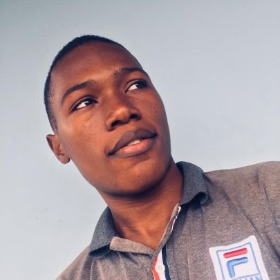 Artiste🎨 | Portrait👤 | Mangas📚
Facebook : Gbart (page) | Guylain Béni (profil)
Whatsapp📱: +242 06 456 11 51
Tel📞: +242 06 456 11 51