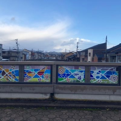 Bewazol's profile picture. 前を見ています。目の前を見ています。