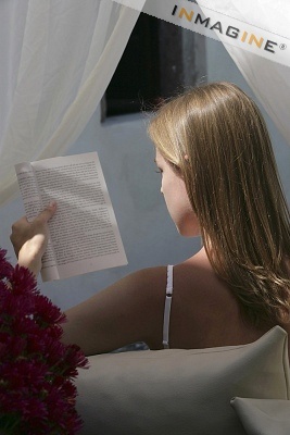 DONTMISSTORONTO's profile picture. A BUSINESS WOMEN,MOM, AND SCENE QUEEN IN TORONTO. I WILL GIVE YOU THE  411 ON GREAT PLACES  FROM FOOD, FASHION, AMAZING PLACES MAINLY WHATEVER IS HOT.