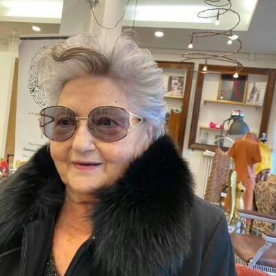 VBetuzzi's profile picture. help people , person and organisation in need