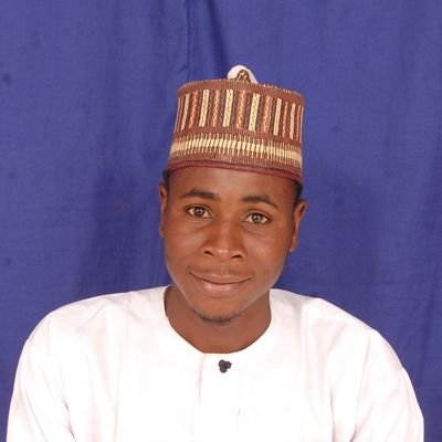 Ni Bahaushe ne mai son yaren Hausa, Yadda nake ƙoƙari wajen riƙe masoyina to haka nake ƙoƙari waje rabuwa da maƙiyina!