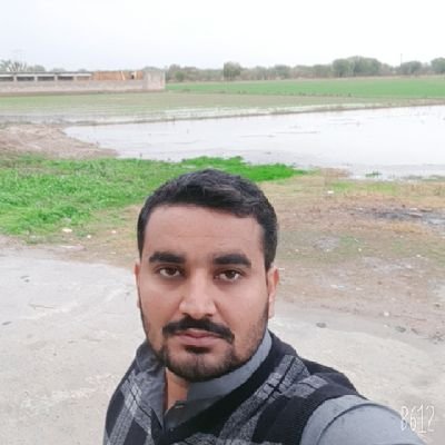 Raza628's profile picture. 