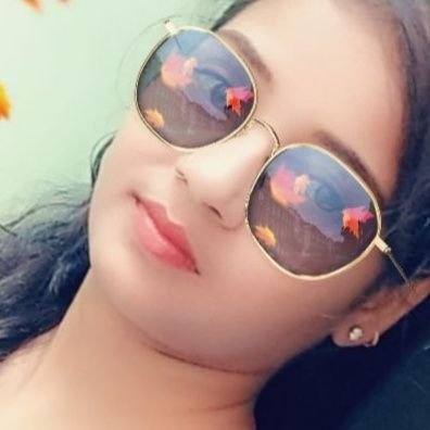 💕I love myself 💞
also a kind 🥰hearted person 😉
anyone c@n hurt me easily💔😶