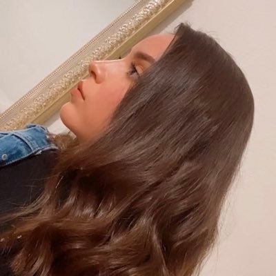 nicolevrdg_'s profile picture. Tú más que nadie, mereces ser feliz