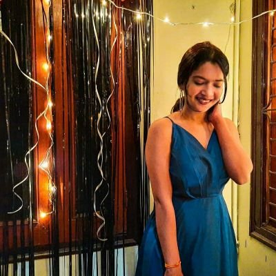 kavitapandeyy's profile picture. Be a rainbow in someone's cloud, BLOGGER,WRITER,YOUTUBER