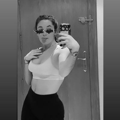 _caarlaagarcia's profile picture. 