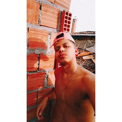 Clube de Regatas do Flamengo❤️🖤
Rap - Funk🎶
FÉ pra Tudo🙏
B&S👫❤️