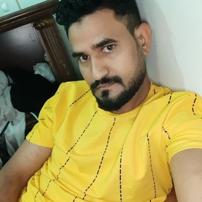 QrVQvcHVtNAUGFh's profile picture. 