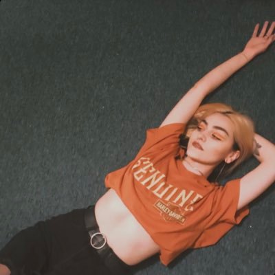 LauraBercebal's profile picture. I'm not that.