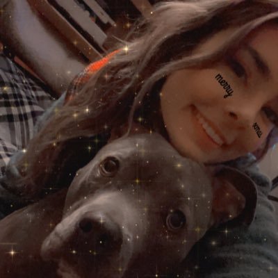 BarzeeBrittany's profile picture. 