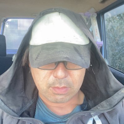 哨戒機事件から政治に興味を持ち、かなり右寄りになりましたが自民党支持者ではない。ただの現場作業員。アニメ、スロット、プロレスなど、たまにエロ