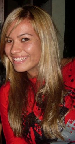 karlamartins_'s profile picture. ‎Se algumas pessoas se afastarem da sua vida, não fique triste. É apenas a resposta da oração quando pedimos: Livrai-nos de todo mal .....Amém