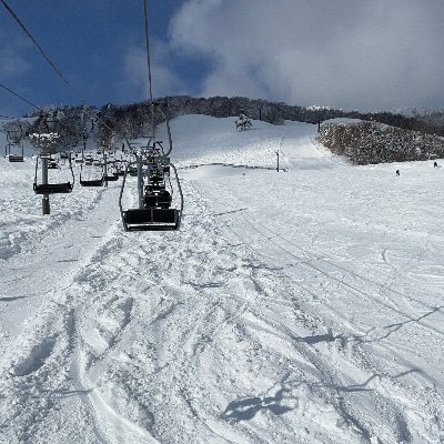 izKgL3VUlsShMUA's profile picture. 趣味😊スノボ　釣り　車
最近はカメラにも興味あります