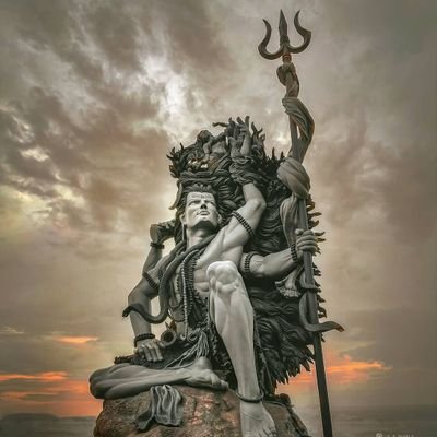 FeelPerusu's profile picture. life is not ride