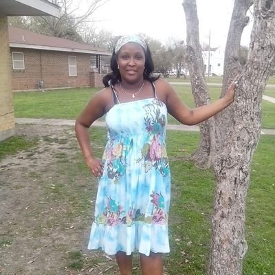 JonesArleasha's profile picture. Put God First. Live life to the fullest. 
No one can make you feel inferior without your consent. Eleanor Roosevelt
Loving mother to Kayley Savannah