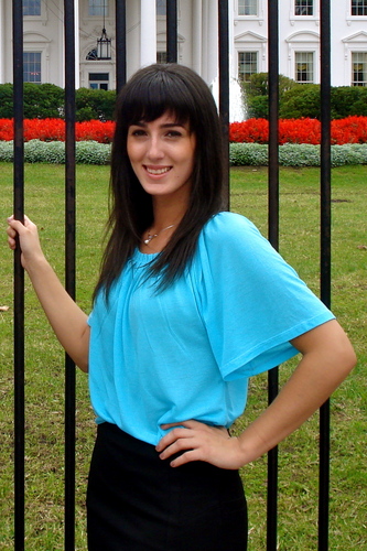 sabinaspeaks's profile picture. 