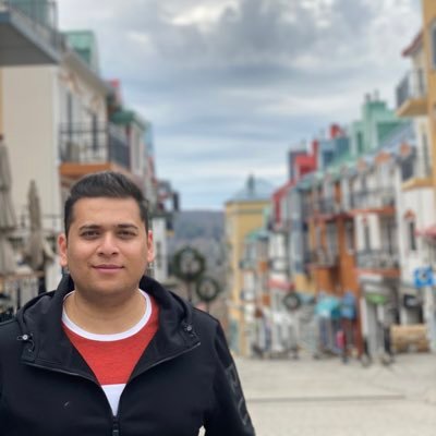 TheShah_k's profile picture. Current location 🇨🇦 | Serving Financial Industry| Part time Reader| Full time Wishful Traveller