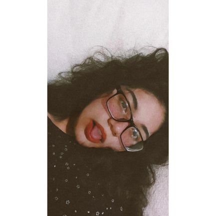 andrealc02's profile picture. 