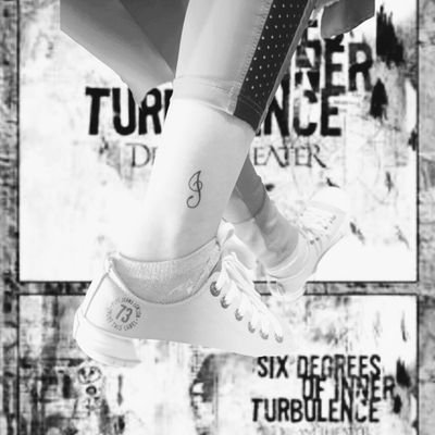 LilyLinsey's profile picture. 