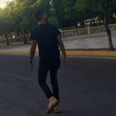 _Daap's profile picture. 24 años, cada día mi meta es aportar un granito más de arena a mis sueños.